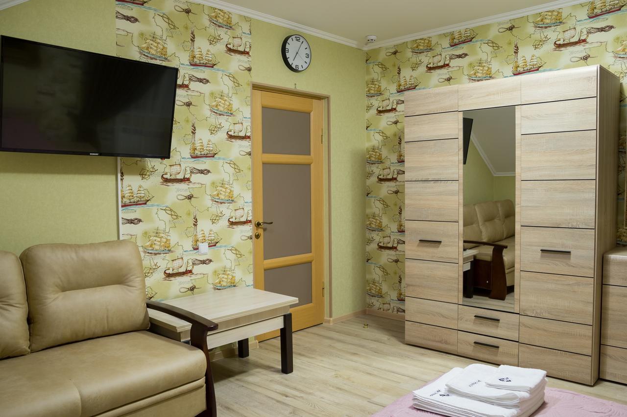 Art House Hostel Каменец-Подольский Экстерьер фото