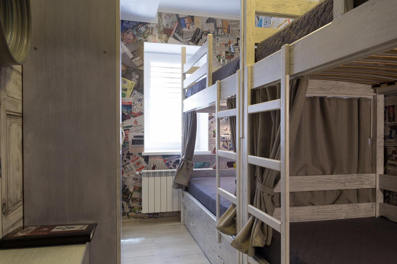 Art House Hostel Каменец-Подольский Экстерьер фото